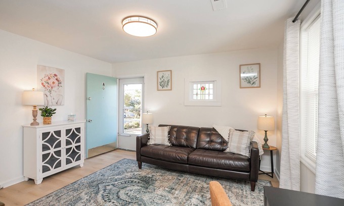 Radnor Apartamento | Quiet, Convenient 2 Bedroom w/W&D - Stay w/9yr Professional & Responsive Host!