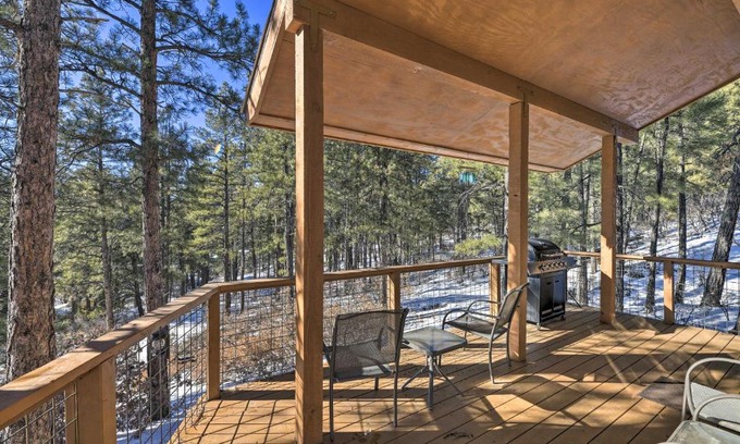 Pagosa Springs Casa | Quiet Cottage with Hot Tub Backs up to Natl Forest