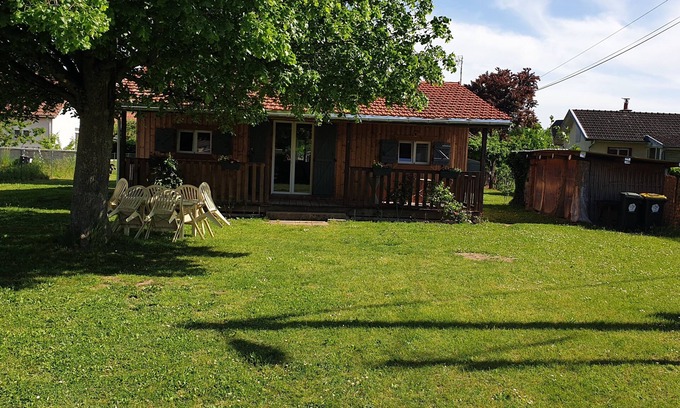 Poncey-les-Athee Chalet De Esquí | Quiet country cottage near the Voie Bleue