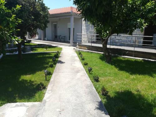 Artemida Casa | Quiet country house #1