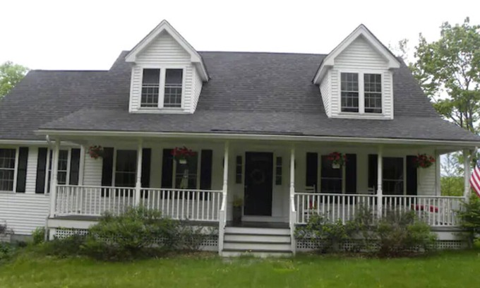 Hillsboro Casa | Quiet Country near lakes, trails, Hiking, Skiing and snowboarding