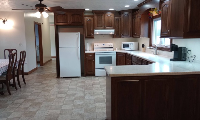 Waterloo Casa | Quiet Country Retreat - outdoor BBQ, 5 mi. From Del Lago Resort