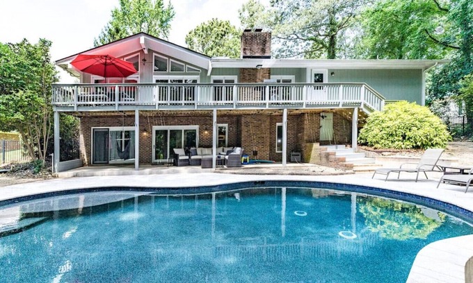 Westport Cabaña | Quiet Cove +Lagoon Pool+ Private Dock + Boat Rental