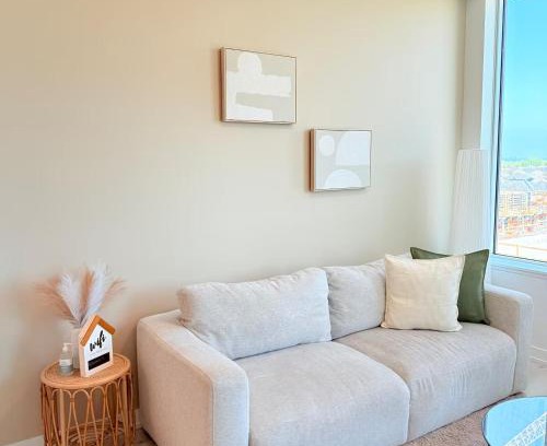 Glen Abbey Apartamento | Quiet & Cozy Oasis in the Heart of Oakville Uptown