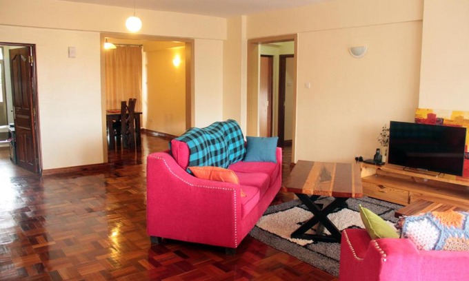 Thompson Estate Cama Y Desayuno | Quiet Double Room in Nairobi