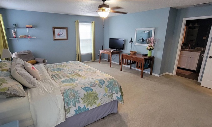 Fishers Casa | Quiet Family Home in popular Saxony area NEAR RUOFF MUSIC CENTER and HAMILTON TC