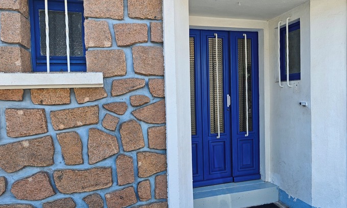 Cholet Casa | Quiet, friendly house 10pers Garden.garage+free parking.close to amenities