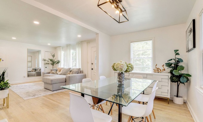 North Decatur Casa | Quiet Getaway ~ 8 Mi to Downtown Atlanta!
