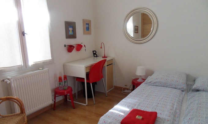 La Riche Casa | HABITACIÓN PLANTA BAJA EN UNA CASA TRANQUILA