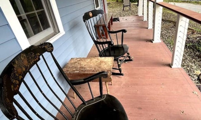 Gaylordsville Casa | Quiet Historic Retreat