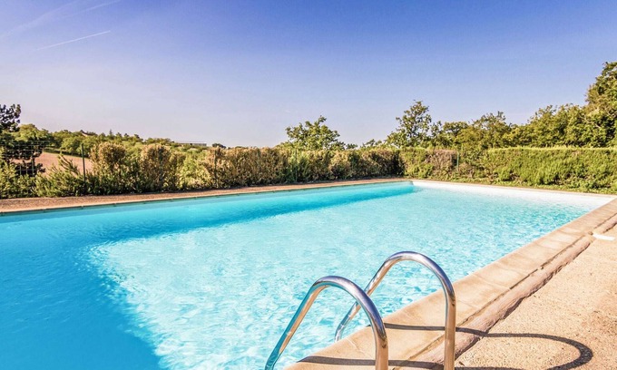 Salignac-Eyvignes Casa | Casa de vacaciones con piscina compartida