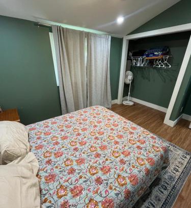 Hauula Casa | Quiet home near the coast