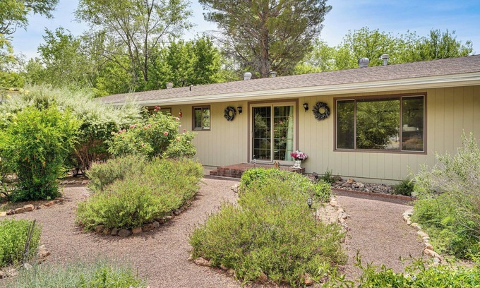 Patagonia Casa | Quiet Home w/ Garden ~ 7 Mi to Patagonia Lake!