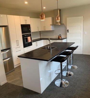 Dunedin Casa | Quiet home with modern touch