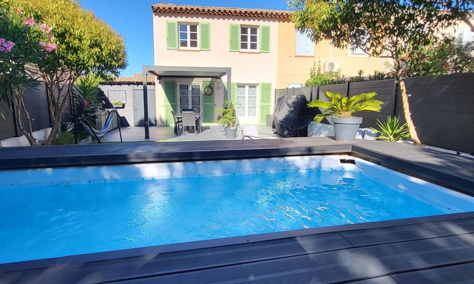 La Bouverie Casa | Quiet house with pool, close to beaches and shops.