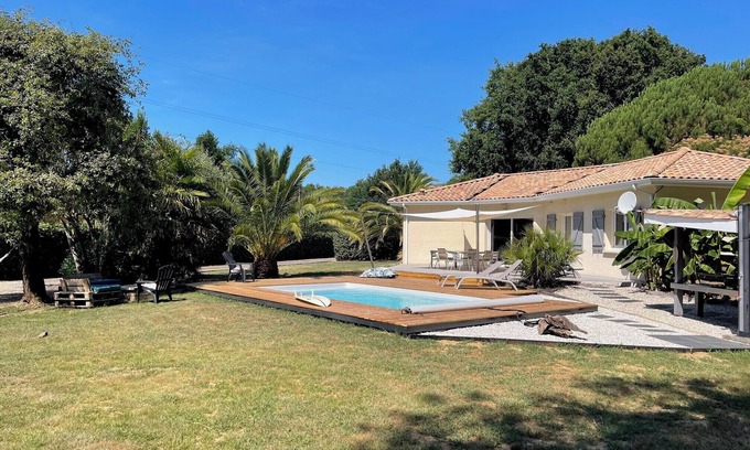 Queyrac Casa | Quiet house 15 km from the ocean with swimming pool