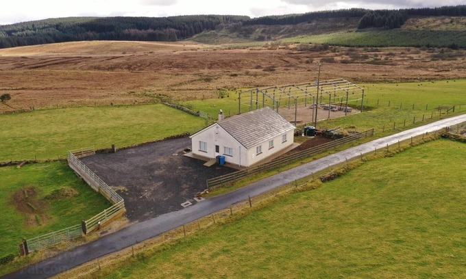 Castlederg Casa | Quiet house near forestry and Lough Derg