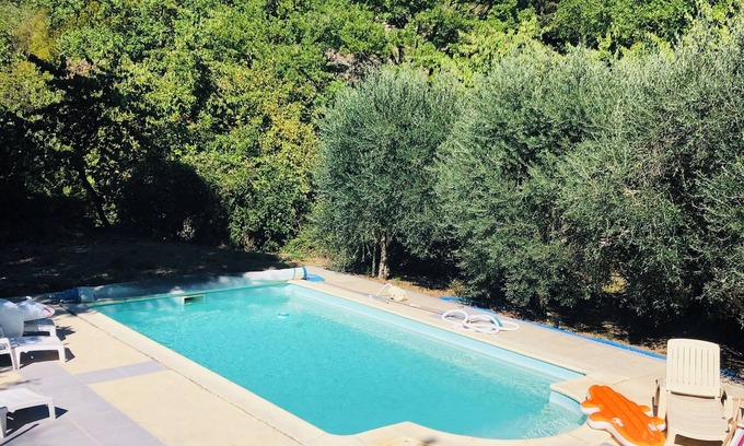 Olargues Casa | Quiet house with swimming pool, not overlooked