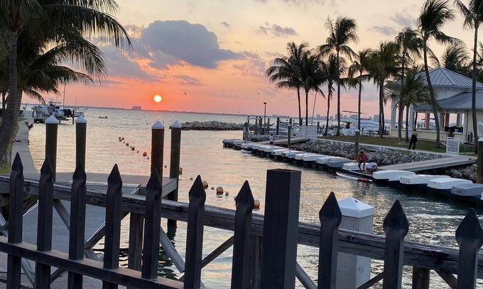 Key Biscayne Condominio | Quiet Key Biscayne Apartment Home