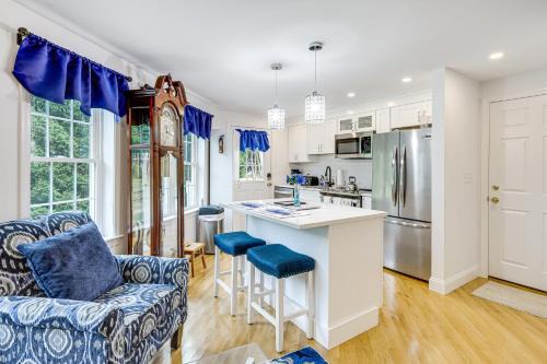 Kingston Apartamento | Quiet Kingston Getaway - 3 Mi to Beaches!