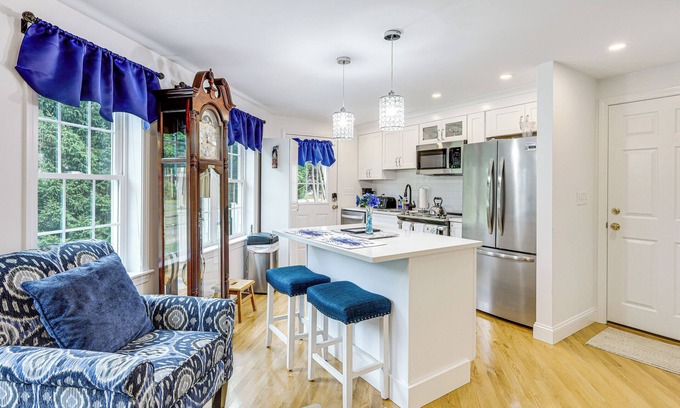 Kingston Apartamento | Quiet Kingston Getaway - 3 Mi to Beaches!