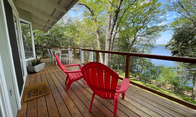 Markesan Casa | Vida privada junto al lago con mejores puestas de sol en el lago Green.