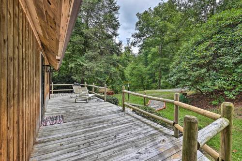 Max Meadows Casa | Quiet Max Meadows Cabin, 12 Acres of Property