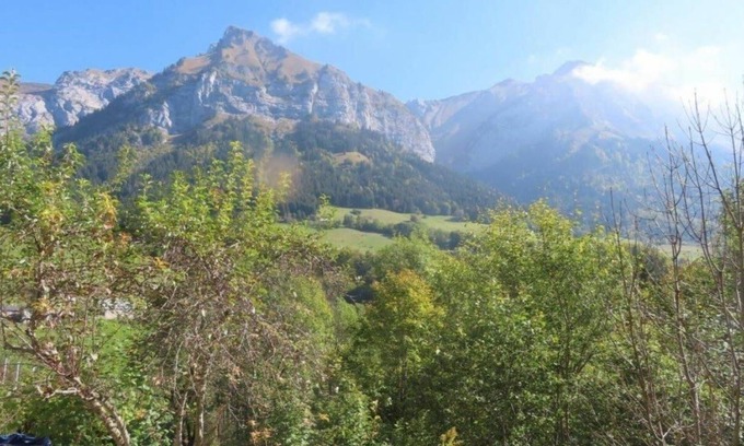 Menthon-Saint-Bernard Apartamento | Quiet mountain apartment