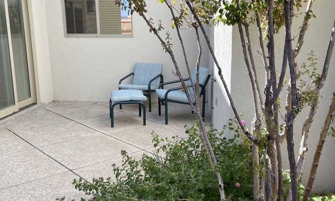 Las Cruces Casa | Quiet neighborhood with stunning views of the Organ Mountains.