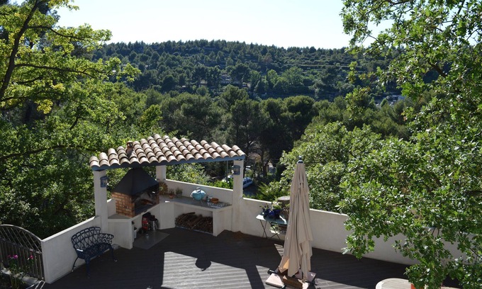 Salon-de-Provence Villa | Tranquila villa "provenzal" - Tranquila villa provenzal.