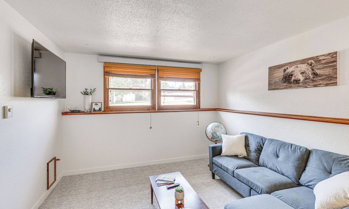 Rapid City Apartamento | Quiet Rapid City Getaway - Near Dinosaur Park!