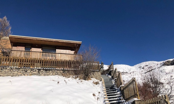 Orcieres-Merlette Chalet De Esquí | Quiet, renovated chalet in the eastern part of the resort with magnificent views
