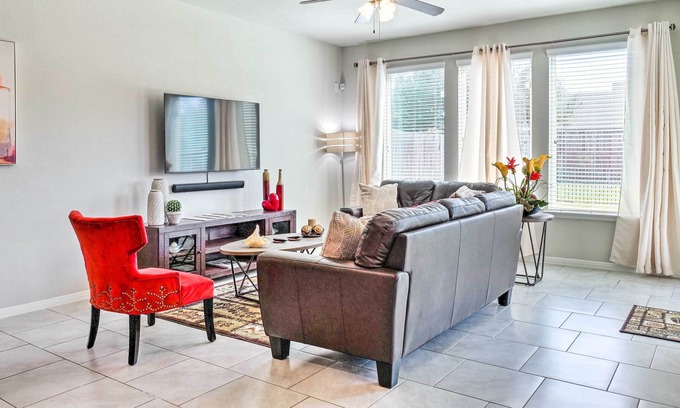 Rosenberg Casa | Quiet Rosenberg Home w/ Yard < 4 Mi to Dtwn