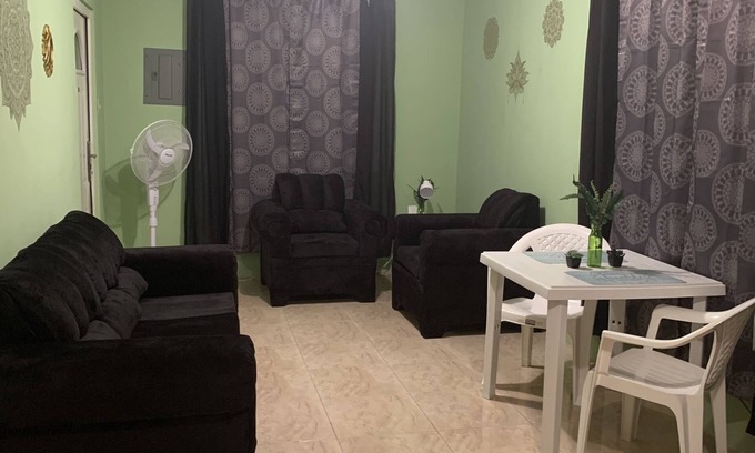Orange Bay Casa | Quiet safe community home 20 minutes away from famous seven mile beach in Negril