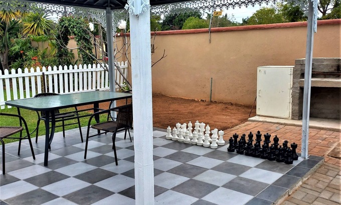 Polokwane Cama Y Desayuno | Quiet, safe, very clean and comfortable, not far from activities in Polokwane.
