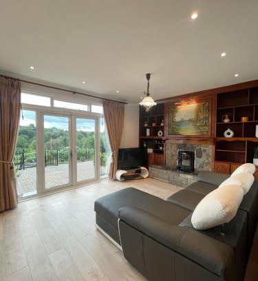 Bailieborough Casa | Quiet self-catering holiday home with surrounding lakes