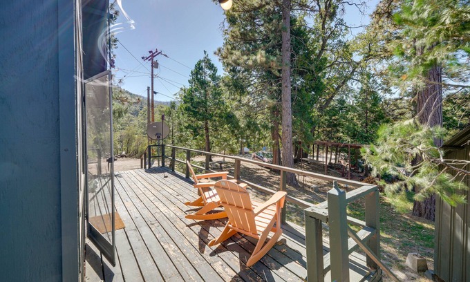 Posey Cabina | Quiet Sequoia National Forest Cabin w/ Fireplace