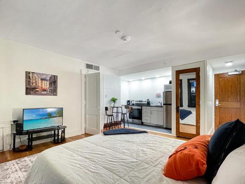 Downtown Des Moines Apartamento | Quiet Studio On Grand - Downtown Dsm!