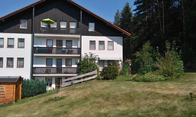 Weissenstadt Condominio | Tranquilo apartamento soleado en bayarischen Fichtelgebirge