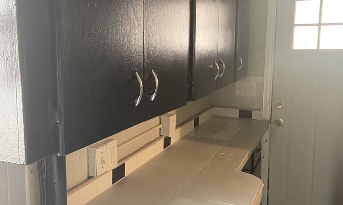 South Side Apartamento | Quiet & sunny