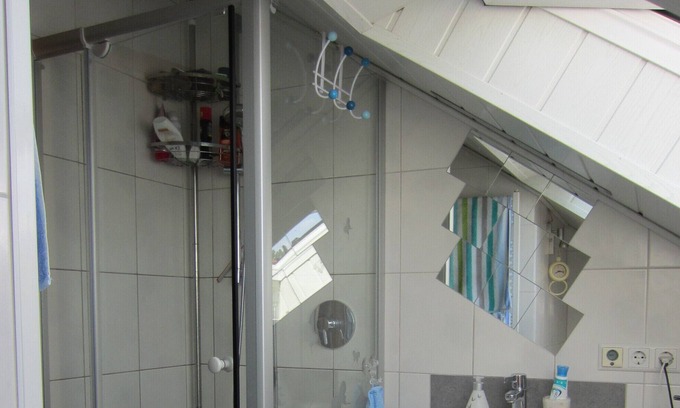 Wernau Apartamento | Apartamento tranquilo en la planta superior con 2 dormitorios independientes.