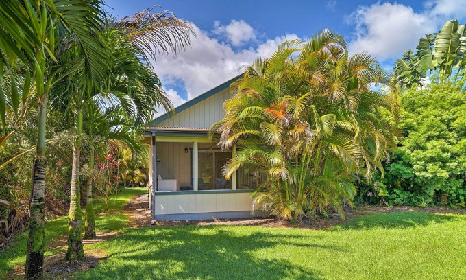 Keaau Casa | ¡NUEVO! Acogedor 'Cool Palms' Keaau Home w / Lanai por Ocean