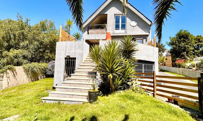 Crozon Casa | Quiet Villa with Beautiful Open View