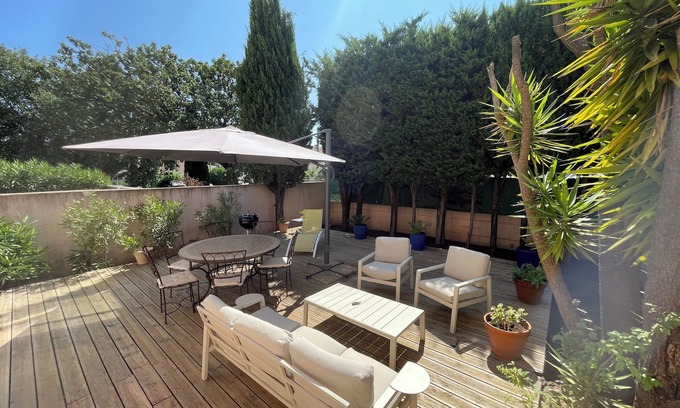 Le Pradet Casa | Quiet villa with large terrace close to the Garonne beach