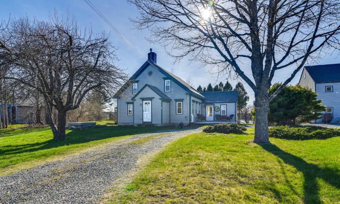 Bass Harbor Casa | Quiet Waterfront Home Ideal Maine Escape!
