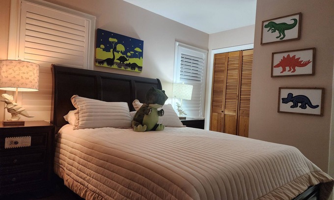 Stallings Casa | Tranquilad de casa y todo cerca de ella
