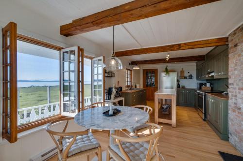 Saint-Alexandre-de-Kamouraska Chalet De Esquí | Quietude by the River - La dependance sur les battures