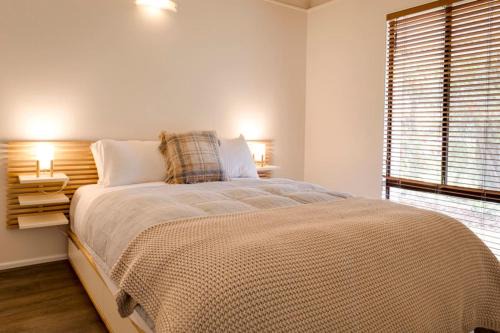 Quindalup Casa | Quindy Beach Cottage Just Steps to the Bay
