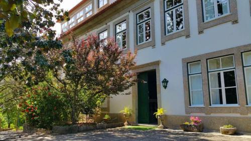 Baiao Cama Y Desayuno | Quinta da Ermida - Turismo de Habitacao