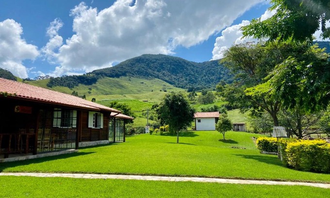 Pouso Alto Cabina | Quinta do Papagaio